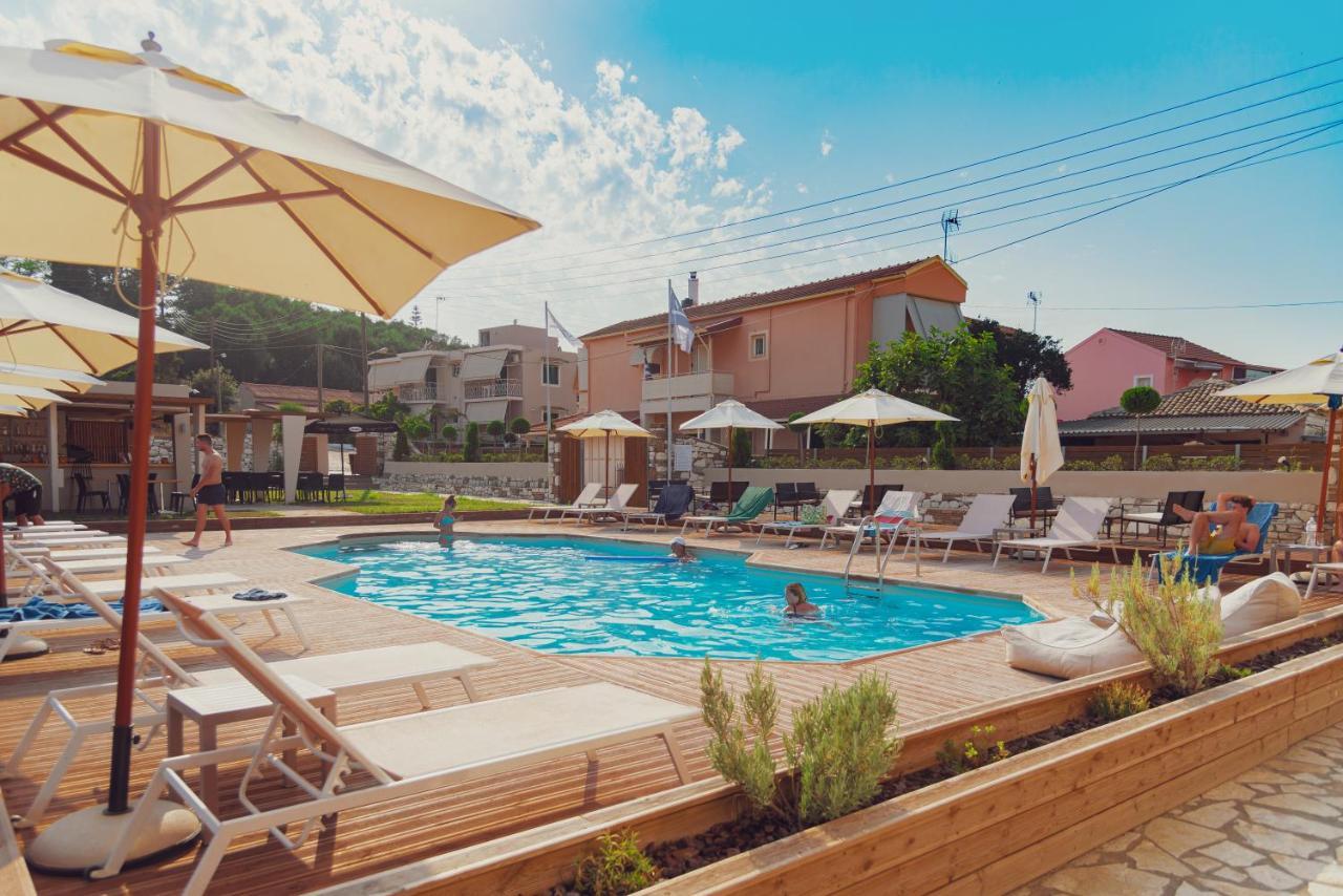 Nuevo Vista Bed & Breakfast Kávos Екстериор снимка
